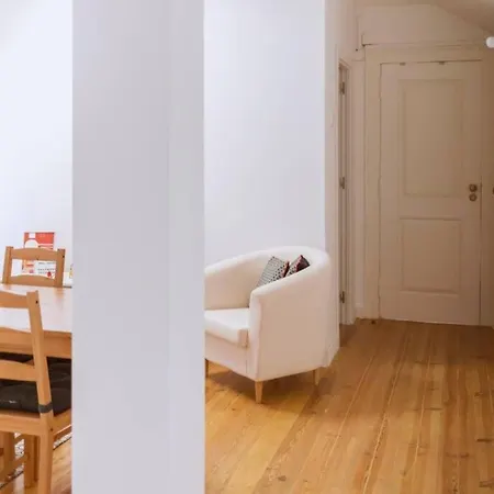 Апартаменты Blue Point Lisbon, Bairro Alto Лиссабон